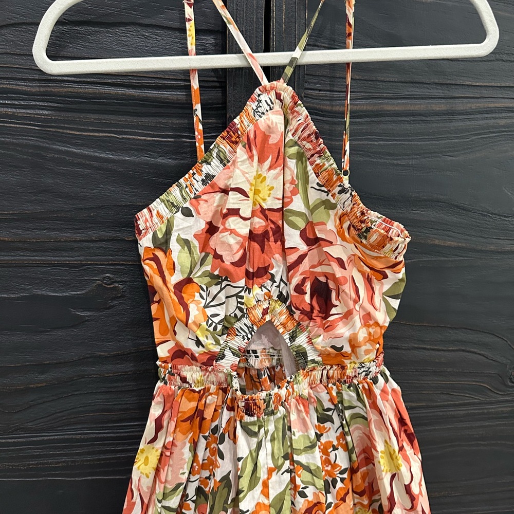 Floral Halter Maxi Dress - Picture 2 of 4